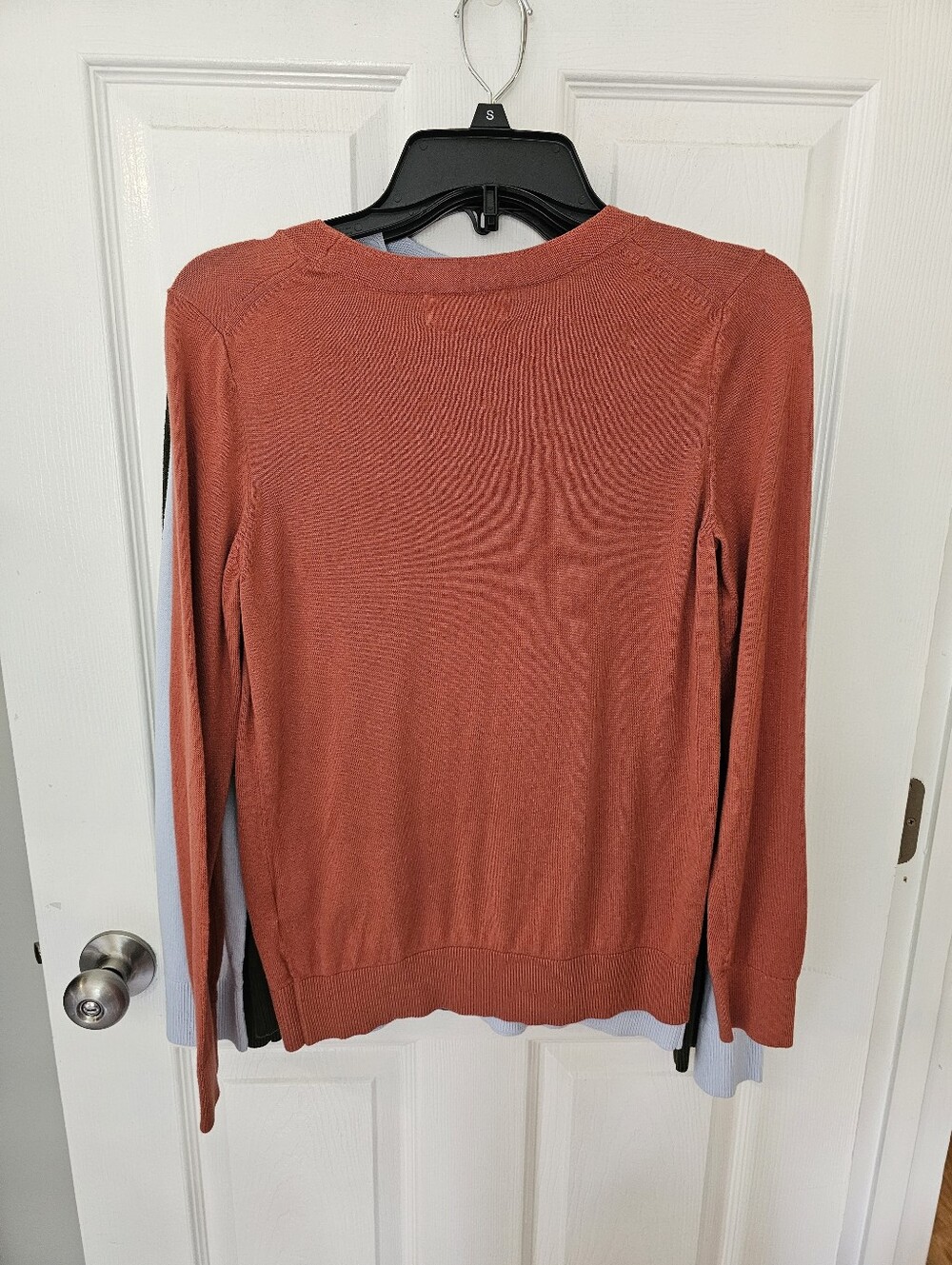 Banana Republic Factory Forever Sweater Bundle Blue, Green, Burnt Orange Small - Picture 9 of 10